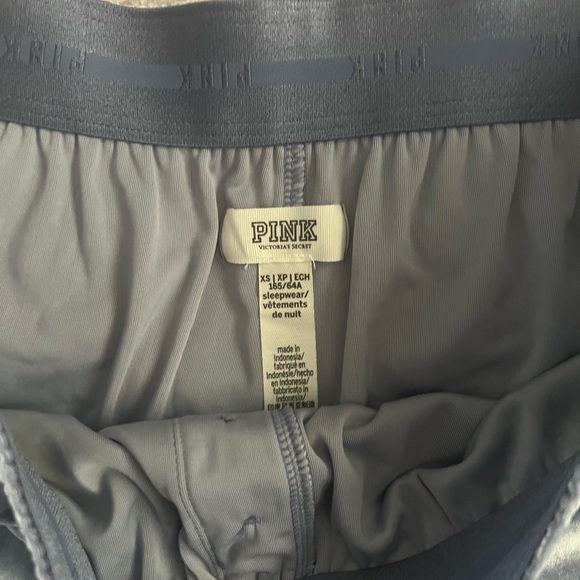 PINK sleep shorts like new - Picture 2 of 2